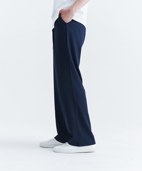 WHOLOVESART(フーラブズアート)の「Unisex semi-wide banding slacks - navy(スラックス・レディース・その他・SMALL/MEDIUM/LARGE/X-LARGE/XX-LARGE)」の2枚目の写真