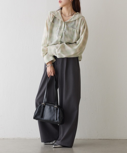 COLONY 2139(コロニートゥーワンスリーナイン)の「チェックフードショートシャツ(シャツ/ブラウス・レディース・オフホワイト/グリーン/ブラック・FREE)」の7枚目の写真