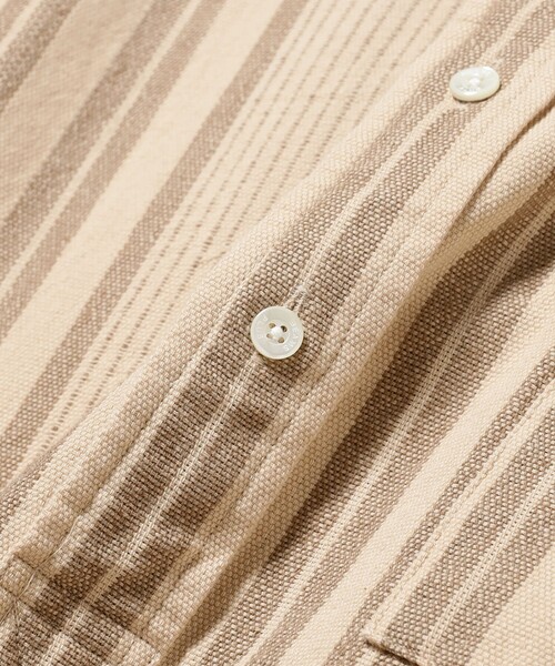 BEAMS PLUS(ビームスプラス)の「Band Pullover Indian Oxford Stripe(シャツ/ブラウス・メンズ・ベージュ/ブラウン・LARGE/MEDIUM/SMALL/X-LARGE)」の9枚目の写真
