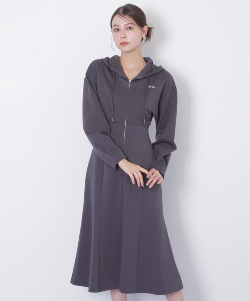 JILL by JILL STUART（ジルバイジルスチュアート）の「【WEB限定再入荷】ダイバーフーディーロングワンピース（ワンピース・レディース・ベージュ/グレー/ピンク・FREE）」の9枚目の写真