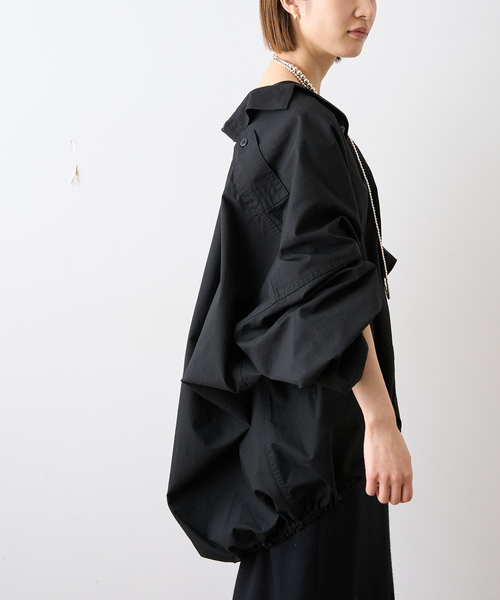 journal standard L'essage（ジャーナルスタンダードレサージュ）の「《追加》別注【ILL ONE EIGHTY/イル ワンエイティ】SLEEPING SMOCK：ブルゾン（その他アウター・レディース・カーキ/ブラック・FREE）」の21枚目の写真