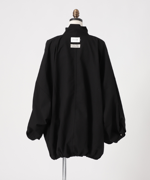 journal standard L'essage（ジャーナルスタンダードレサージュ）の「《追加》別注【ILL ONE EIGHTY/イル ワンエイティ】SLEEPING SMOCK：ブルゾン（その他アウター・レディース・カーキ/ブラック・FREE）」の3枚目の写真