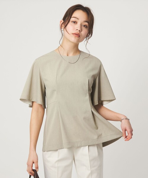 green label relaxing（グリーンレーベルリラクシング）の「［size SHORTあり］サラフール タック ブラウス ストレッチ 接触冷感 UVカット（シャツ/ブラウス・レディース・オフホワイト/ベージュ/ネイビー・FREE/SHORT）」の9枚目の写真