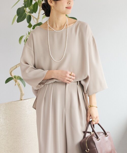 RIVE DROITE（リヴドロワ）の「【セットアップ対応可】ダブルサテンハーフスリーブブラウス（シャツ/ブラウス・レディース・ベージュ/ネイビー・FREE）」の17枚目の写真