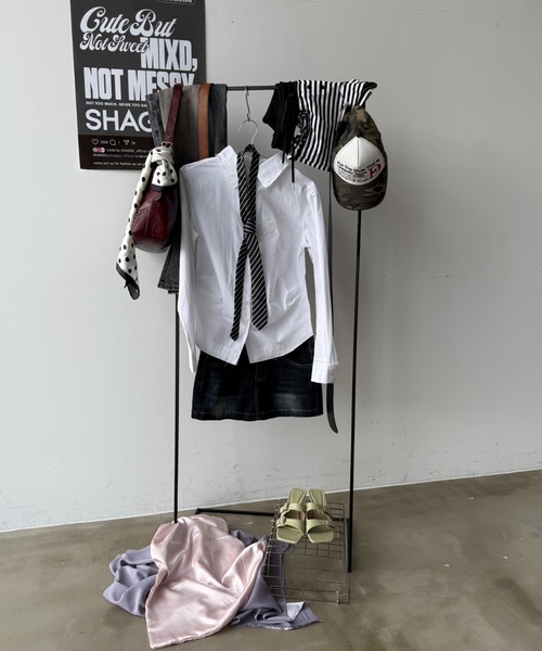 SHAGGIE(シャギー)の「チキンボーンカットオフシャツ(シャツ/ブラウス・レディース・ホワイト/イエロー/ブルー・FREE)」の11枚目の写真