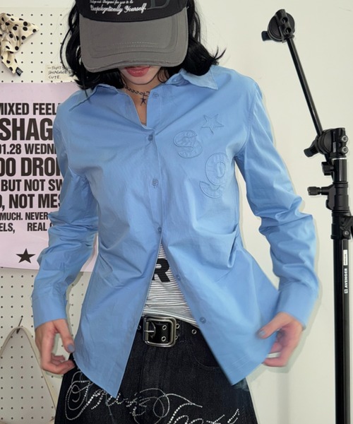 SHAGGIE(シャギー)の「チキンボーンカットオフシャツ(シャツ/ブラウス・レディース・ホワイト/イエロー/ブルー・FREE)」の19枚目の写真