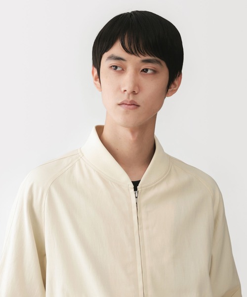 MUJI Labo(ムジラボ)の「〔MUJI Labo〕紳士 レーヨンコットン ショートブルゾン(ブルゾン・メンズ・アイボリー/ブラック/ブラック×ホワイト・M/XL/L/S)」の11枚目の写真