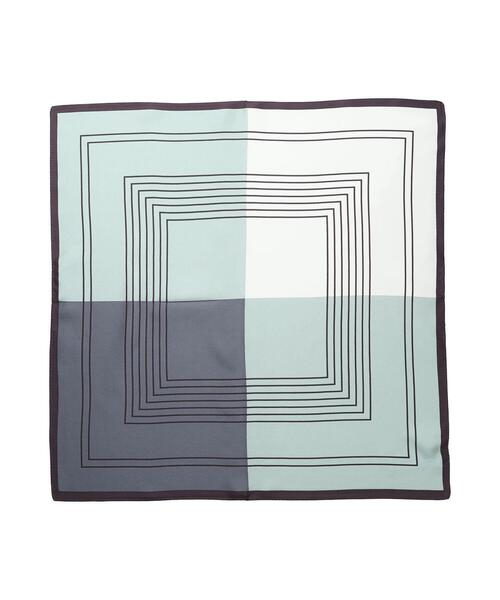 Te chichi（テチチ）の「幾何柄シルクスカーフ（ネックレス・レディース・ベージュ/イエロー/ブルー・F）」の18枚目の写真