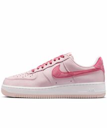 NIKE（ナイキ）の「ナイキ エア フォース 1 '07 "Valentine's Day" ウィメンズシューズ   Nike Air Force 1 '07 "Valentine's Day" Women's Shoes IO8755-600 Pearl Pink（スニーカー）」