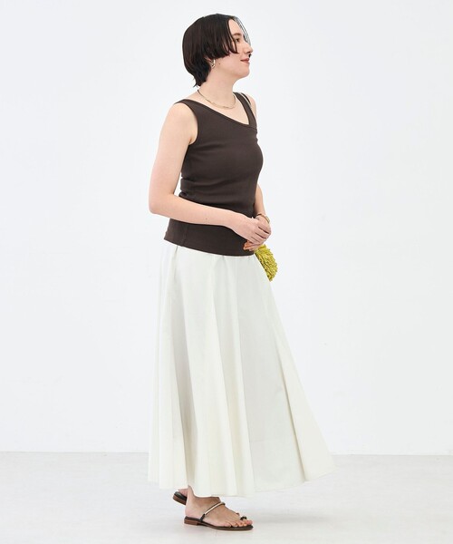 NOLLEY’S（ノーリーズ）の「ウォッシャブルプレミアムテレコアシメ2WAYタンク（タンクトップ・レディース・ブラック/ブラウン/ホワイト・FREE）」の10枚目の写真