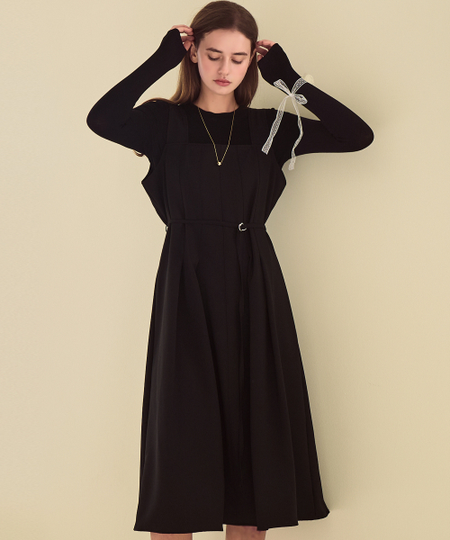 SLOWLOLLI（スローローリ）の「Minimal square dress_3 Colors（ワンピース・レディース・ブラック/グレー/Beige・FREE）」の8枚目の写真