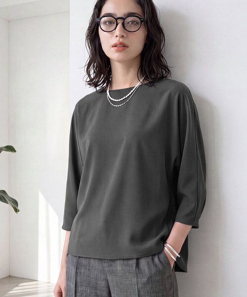 INDIVI（インディヴィ）の「【接触冷感／透湿／着る日傘】ドルマントップス（シャツ/ブラウス・レディース・ブラウン系/ブラック/ダークグレー/アイボリー・38/03/13/15 /19/34/05）」の3枚目の写真
