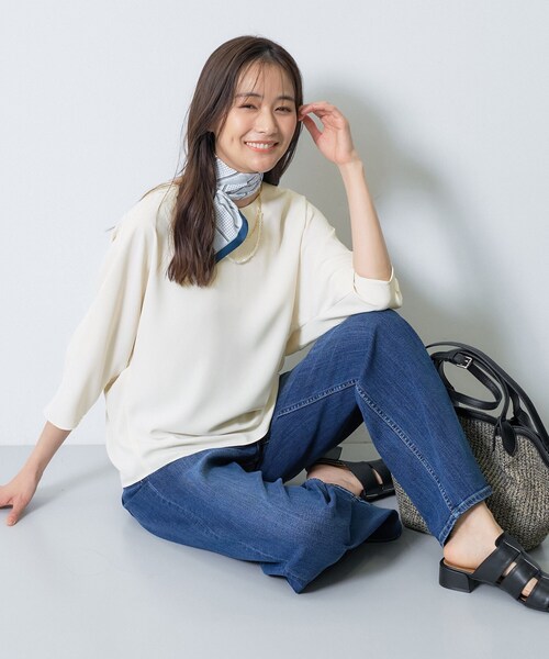 INDIVI（インディヴィ）の「【接触冷感／透湿／着る日傘】ドルマントップス（シャツ/ブラウス・レディース・ブラウン系/ブラック/ダークグレー/アイボリー・38/03/13/15 /19/34/05）」の7枚目の写真