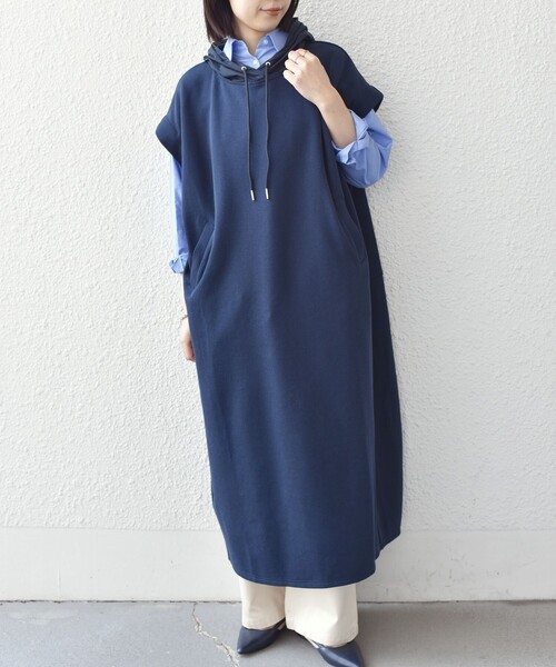 SHIPS Colors(シップス カラーズ)の「SHIPS Colors:〈手洗い可能〉異素材 フーディー ワンピース◇(ワンピース・レディース・ライトブルー/ベージュ/ネイビー・ONE SIZE)」の11枚目の写真