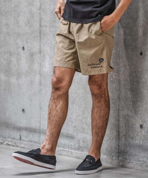 1minute 1second(ワンミニットワンセカンド)の「mp14696-cursive embroidery nylon shorts ナイロンショートパンツ(1M26N180)(その他パンツ・メンズ・サンドベージュ/ブラック/オリーブ・M/S/XL/L)」の6枚目の写真