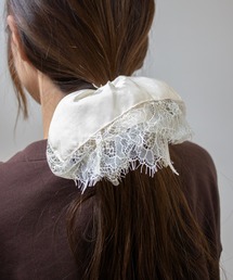 hwyl（ヒュイル）の「レースシュシュ（シュシュ）」