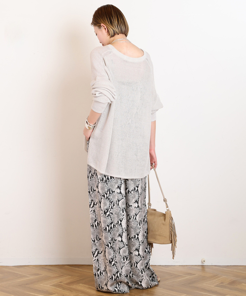 AP STUDIO(エーピーストゥディオ)の「リネンVネックニット(ニット/セーター・レディース・アイボリー/ブラック・FREE)」の16枚目の写真