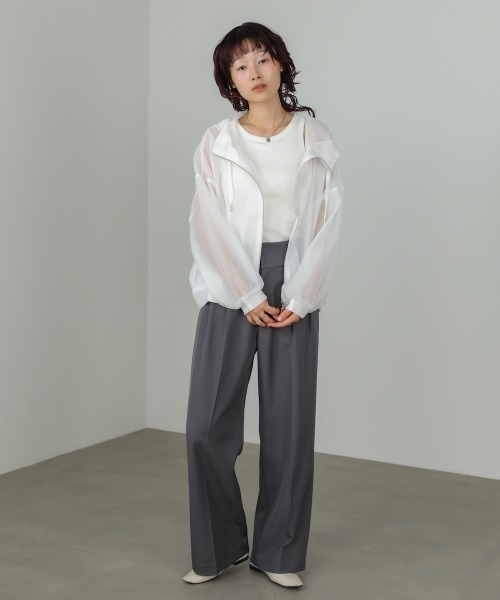 Bab(バブ)の「【再販決定!】フード付きボリュームマウンテンパーカー(パーカー・レディース・グレイッシュベージュ/ブラック/アイボリー・FREE)」の6枚目の写真