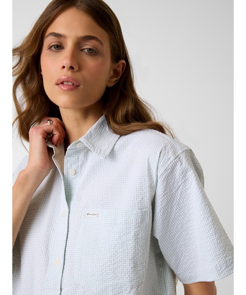 GUESS JEANS(ゲスジーンズ)の「GUESS JEANS BOXY Pocket Shirt シャツ ブラウス(シャツ/ブラウス・レディース・ライトグレー・X-SMALL/SMALL/MEDIUM)」の3枚目の写真