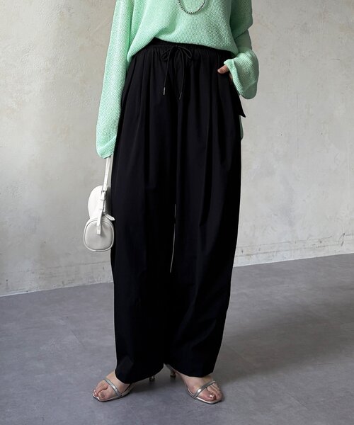 DouDou（ドゥドゥ）の「【WEB限定】ライトストレッチクロスタックイージーパンツ（その他パンツ・レディース・ブラック/ベージュ・FREE）」の8枚目の写真