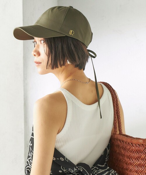 Revis.(レヴィス)の「Revis:〈UVカット / 撥水 / 透湿〉リボン キャップ(キャップ・レディース・ブラック/オリーブ/ベージュ系・ONE SIZE)」の1枚目の写真