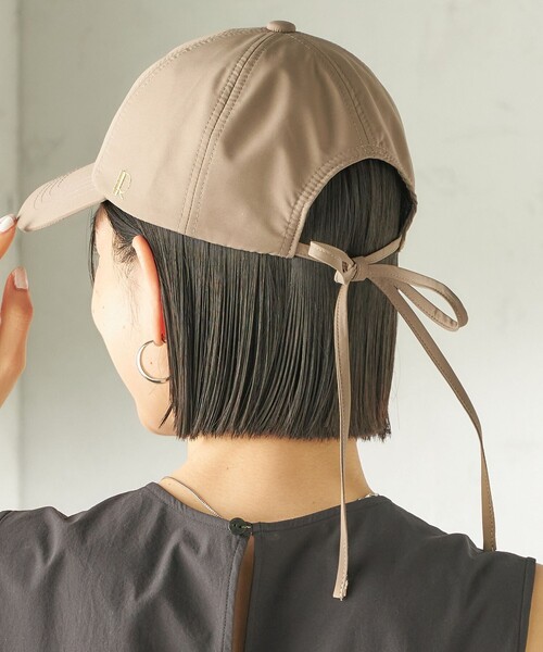 Revis.(レヴィス)の「Revis:〈UVカット / 撥水 / 透湿〉リボン キャップ(キャップ・レディース・ブラック/オリーブ/ベージュ系・ONE SIZE)」の4枚目の写真
