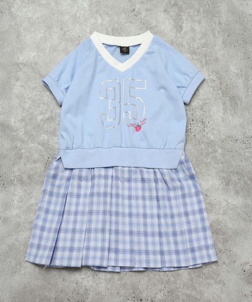 AIMABLE(エマーブル)の「【カレッジ風】ナンバリングロゴチェックプリーツワンピース(100ー140cm)(ワンピース・キッズ・サックスブルー/ブラック・140/130/120/110/100)」の2枚目の写真