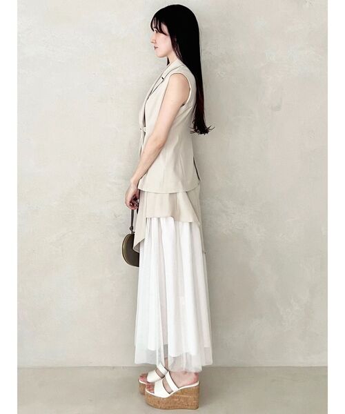 MERCURYDUO(マーキュリーデュオ)の「アシメドレープジレ(ベスト・レディース・グレー/ベージュ・FREE)」の18枚目の写真