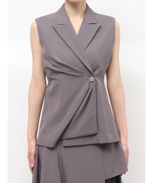 MERCURYDUO(マーキュリーデュオ)の「アシメドレープジレ(ベスト・レディース・グレー/ベージュ・FREE)」の21枚目の写真