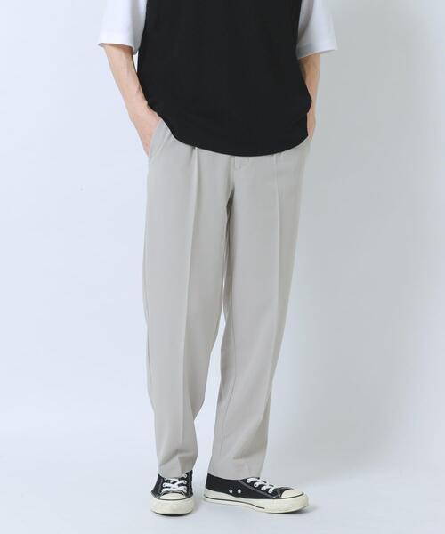 ITEMS URBANRESEARCH(アイテムズ アーバンリサーチ)の「接触冷感 TRテーパードスラックス(その他パンツ・メンズ・ブラック/ネイビー/ベージュ/グレー・SMALL/MEDIUM/LARGE)」の5枚目の写真