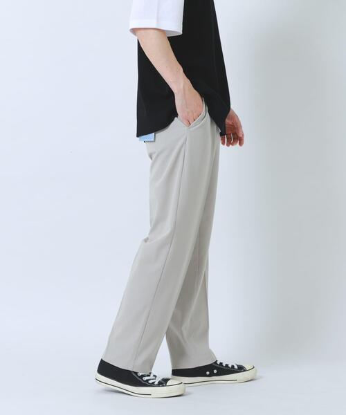 ITEMS URBANRESEARCH(アイテムズ アーバンリサーチ)の「接触冷感 TRテーパードスラックス(その他パンツ・メンズ・ブラック/ネイビー/ベージュ/グレー・SMALL/MEDIUM/LARGE)」の6枚目の写真