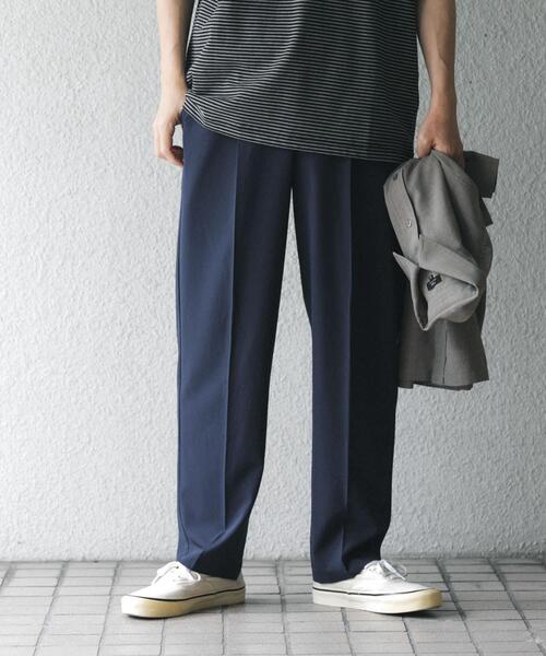 ITEMS URBANRESEARCH(アイテムズ アーバンリサーチ)の「接触冷感 TRテーパードスラックス(その他パンツ・メンズ・ブラック/ネイビー/ベージュ/グレー・SMALL/MEDIUM/LARGE)」の16枚目の写真