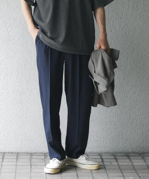 ITEMS URBANRESEARCH(アイテムズ アーバンリサーチ)の「接触冷感 TRテーパードスラックス(その他パンツ・メンズ・ブラック/ネイビー/ベージュ/グレー・SMALL/MEDIUM/LARGE)」の17枚目の写真