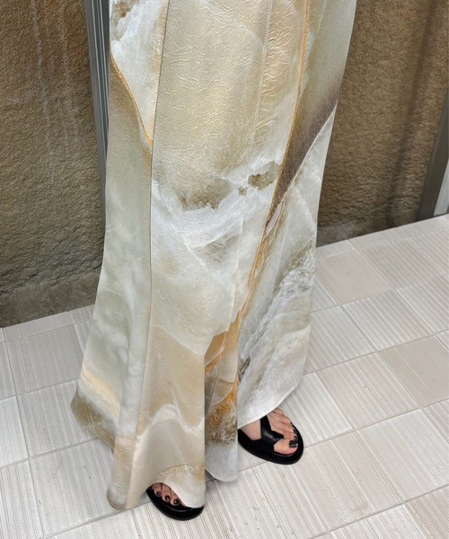 Ameri(アメリ)の「MEDI CROSS STRAP THONG SANDALS(スニーカー・レディース・ホワイト/ボルドー/ブラック・SMALL/MEDIUM/LARGE)」の16枚目の写真