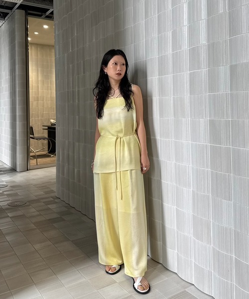 Ameri(アメリ)の「MEDI CROSS STRAP THONG SANDALS(スニーカー・レディース・ホワイト/ボルドー/ブラック・SMALL/MEDIUM/LARGE)」の18枚目の写真