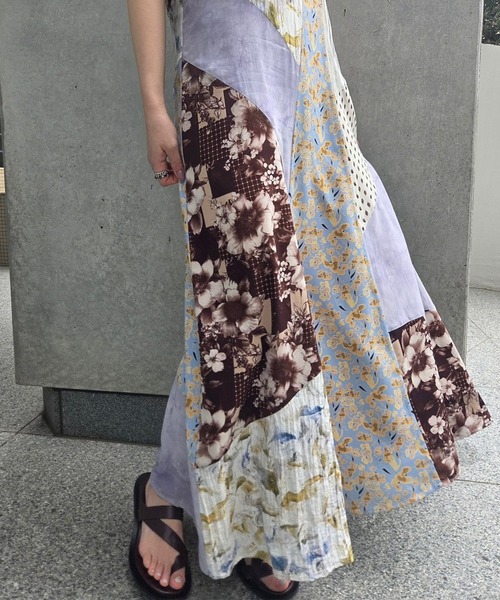 Ameri(アメリ)の「MEDI CROSS STRAP THONG SANDALS(スニーカー・レディース・ホワイト/ボルドー/ブラック・SMALL/MEDIUM/LARGE)」の22枚目の写真