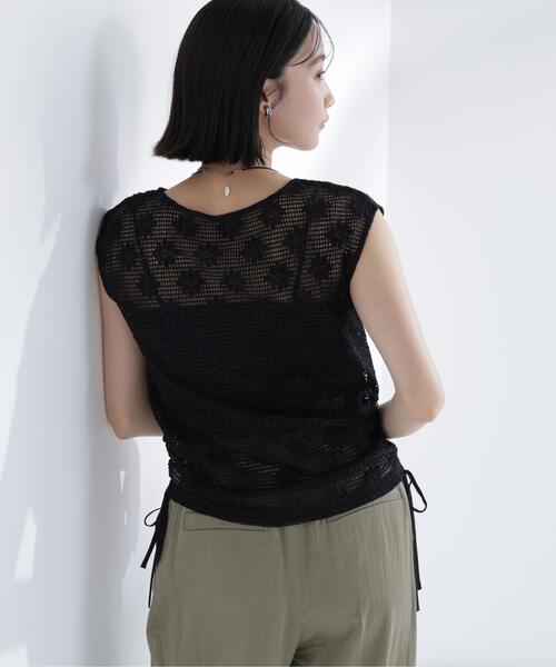 NATURAL BEAUTY BASIC(ナチュラルビューティーベーシック)の「ドロストレースカットソー(Tシャツ/カットソー・レディース・オフホワイト/ブラック・フリ-)」の10枚目の写真