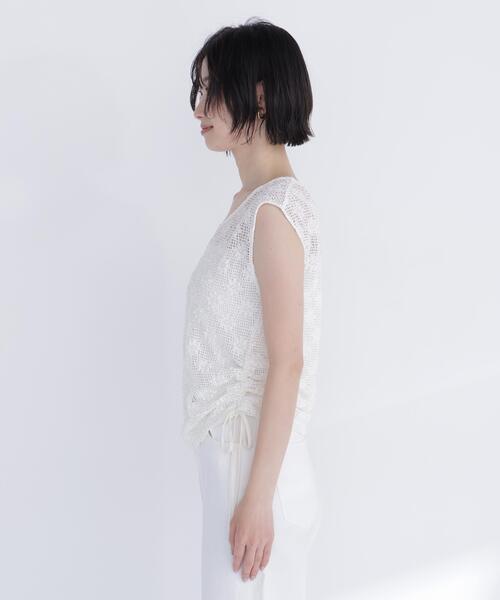 NATURAL BEAUTY BASIC(ナチュラルビューティーベーシック)の「ドロストレースカットソー(Tシャツ/カットソー・レディース・オフホワイト/ブラック・フリ-)」の3枚目の写真