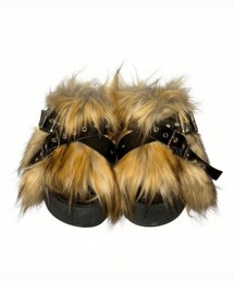 GATELESS（ゲートレス）の「【GATELESS】FUR PLATFORM SILPPERS / 【ゲートレス】ファーダブルベルトプラットフォームサンダル（サンダル）」