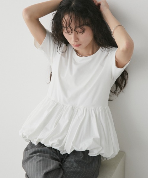 Aunt Marie's(アントマリーズ)の「ペプラムバルーンTシャツ(Tシャツ/カットソー・レディース・ブラック/ホワイト/ネイビー・FREE)」の2枚目の写真