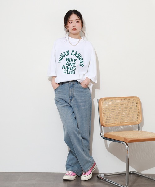 FUNALIVE（ファンアライブ）の「LE MELANGE アーチロゴプリント半袖Tシャツ（Tシャツ/カットソー・レディース・ブラウン/ベージュ/ホワイト・FREE）」の11枚目の写真