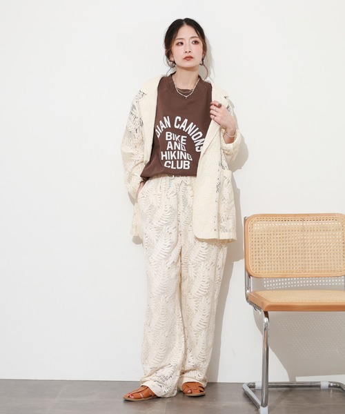 FUNALIVE（ファンアライブ）の「LE MELANGE アーチロゴプリント半袖Tシャツ（Tシャツ/カットソー・レディース・ブラウン/ベージュ/ホワイト・FREE）」の18枚目の写真