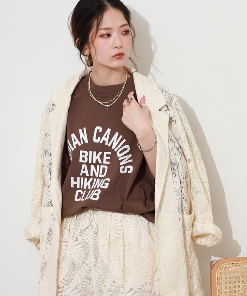 FUNALIVE（ファンアライブ）の「LE MELANGE アーチロゴプリント半袖Tシャツ（Tシャツ/カットソー・レディース・ブラウン/ベージュ/ホワイト・FREE）」の17枚目の写真