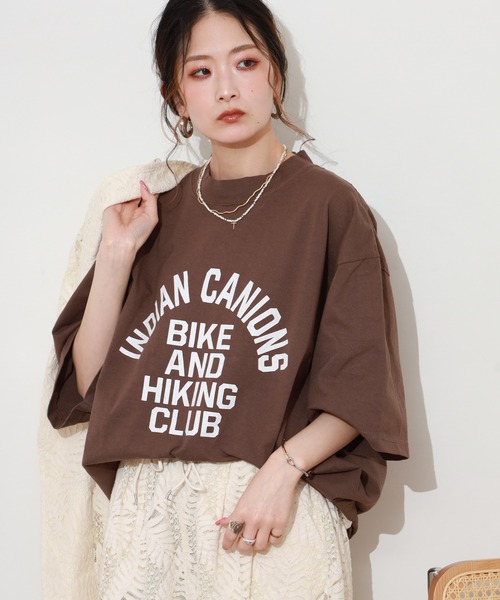 FUNALIVE（ファンアライブ）の「LE MELANGE アーチロゴプリント半袖Tシャツ（Tシャツ/カットソー・レディース・ブラウン/ベージュ/ホワイト・FREE）」の15枚目の写真