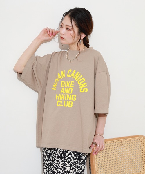 FUNALIVE（ファンアライブ）の「LE MELANGE アーチロゴプリント半袖Tシャツ（Tシャツ/カットソー・レディース・ブラウン/ベージュ/ホワイト・FREE）」の20枚目の写真
