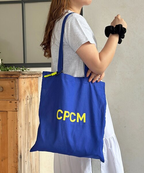 CPCM(シーピーシーエム)の「【WEB限定カラーあり】CPCMロゴトート(トートバッグ・メンズ・ブラック/ブルー/ネイビー/オレンジ/グリーン/レッド/ブラウン・FREE)」の5枚目の写真