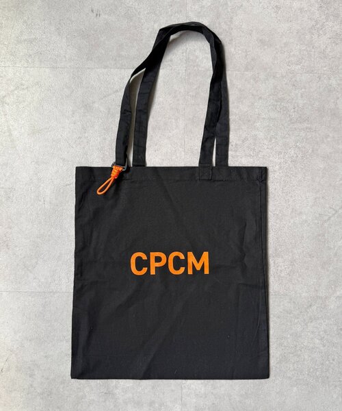 CPCM(シーピーシーエム)の「【WEB限定カラーあり】CPCMロゴトート(トートバッグ・メンズ・ブラック/ブルー/ネイビー/オレンジ/グリーン/レッド/ブラウン・FREE)」の8枚目の写真