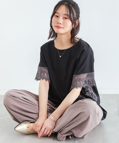 n'OrLABEL(ノアールレーベル)の「【汗じみ防止】テープレース袖カットソー(Tシャツ/カットソー・レディース・ブラック/グレイッシュベージュ・FREE)」の10枚目の写真