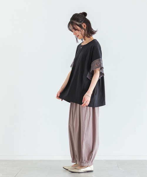 n'OrLABEL(ノアールレーベル)の「【汗じみ防止】テープレース袖カットソー(Tシャツ/カットソー・レディース・ブラック/グレイッシュベージュ・FREE)」の15枚目の写真