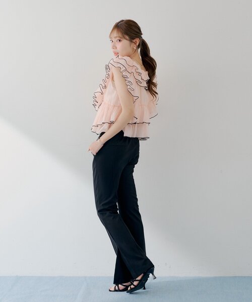 Chico(チコ)の「【SALON by Chico】バイカラーラッフルフリルペプラムブラウス(シャツ/ブラウス・レディース・ピンク/ブラウン/アイボリー・FREE)」の16枚目の写真